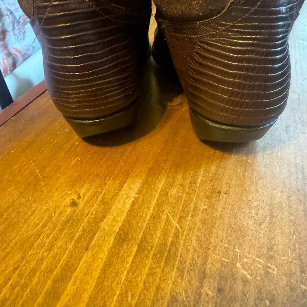 Seychelles Two-Tone Brown Heeled Western Boots - Picture 13 of 16